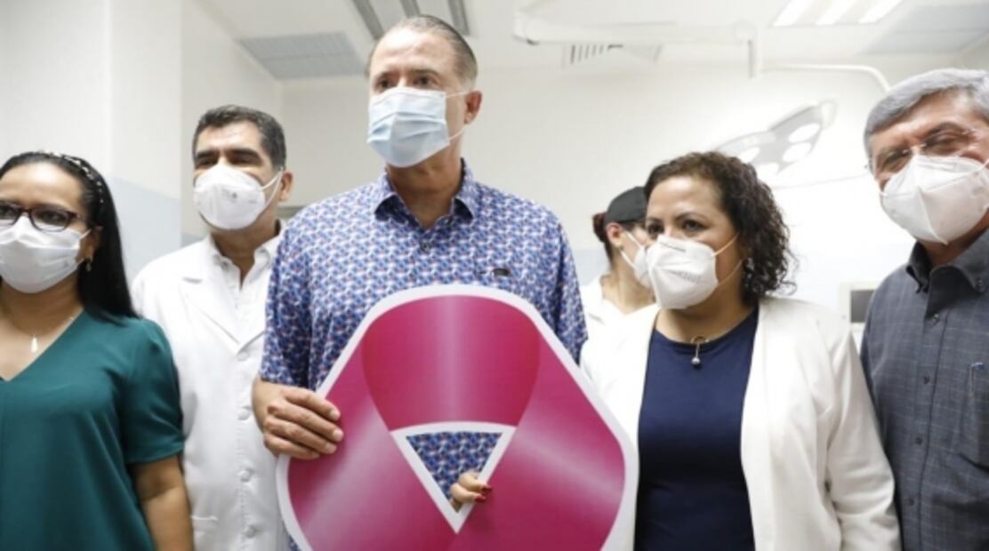 Gobernador de Sinaloa niega que Cienfuegos sea su padrino de bodas