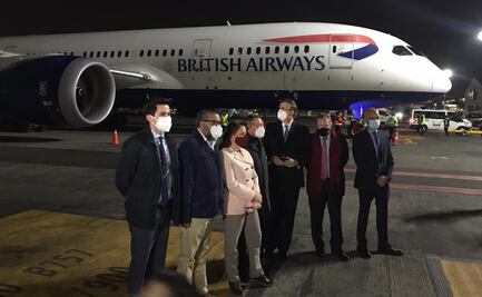 Llegan a México 200 mil vacunas rusas Sputnik V