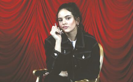 Rosalía homenajea el reggaetón clásico al lado de J Balvin