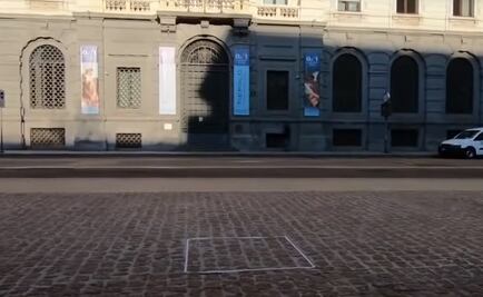 Hombre pretende demandar a artista por vender escultura invisible; afirma que a él se le ocurrió primero