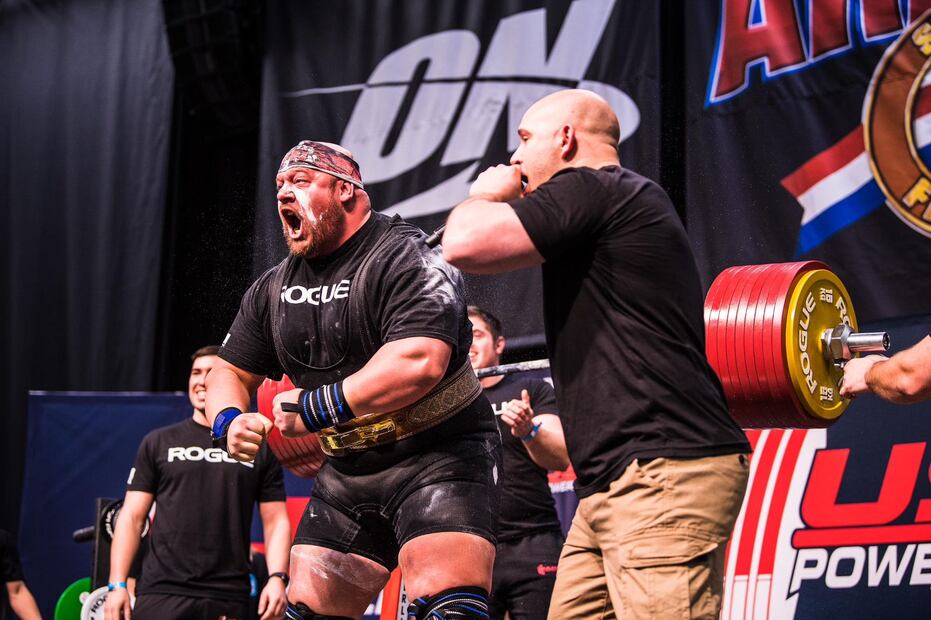 Descubriendo el secreto de Blaine Sumner. Fuente: Freepik.