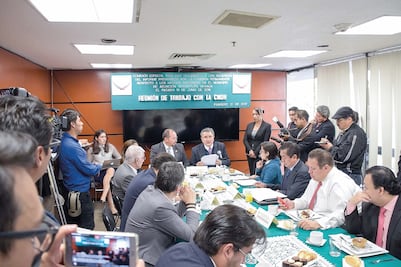 Policías en Nochixtlán iban armados: reporte 