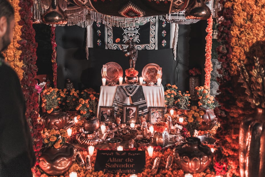 Podrás encontrar más de 37 altares en el festival Día de Muertos Xcaret. Foto: Cortesía Xcaret