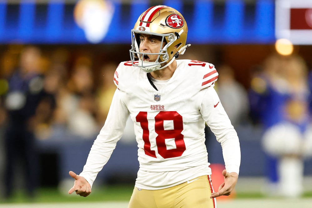 Eddy Piñeiro con los San Francisco 49ers - Foto: AFP