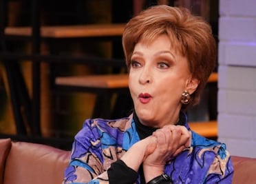 Tras 68 años de trayectoria, Norma Lazareno emprende nuevas aventuras