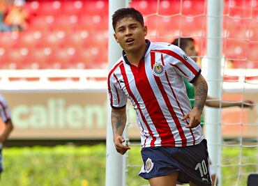Chivas derrota a Alebrijes en Copa MX
