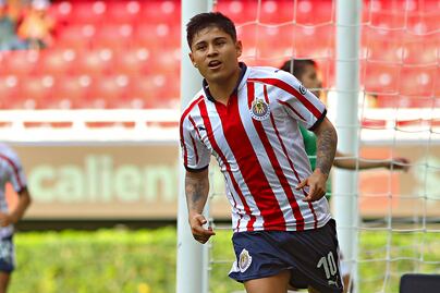 Chivas derrota a Alebrijes en Copa MX
