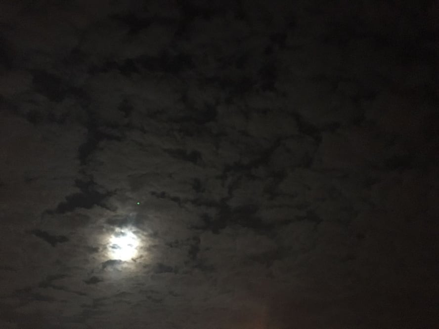 Imagen de la Luna en Morelia (Carlos Arieta / EL UNIVERSAL)