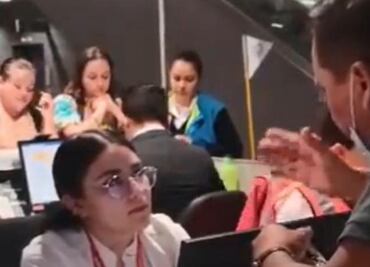 "Si usted fuera importante le ayudaría": agente de Avianca rechaza atender a un cliente y se hace viral