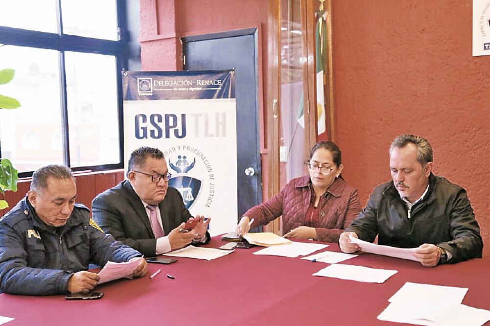 En la reunión participaron el jefe delegacional, el área jurídica, justicia cívica y la Contraloría, según fotos divulgadas a través de las redes sociales oficiales de la demarcación. (TOMADA DE TWITTER)