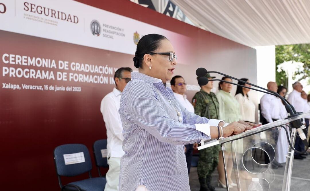 Rosa Icela Rodríguez en ceremonia de graduación del Sistema Penitenciario Federal, en Xalapa. Foto: Especial
