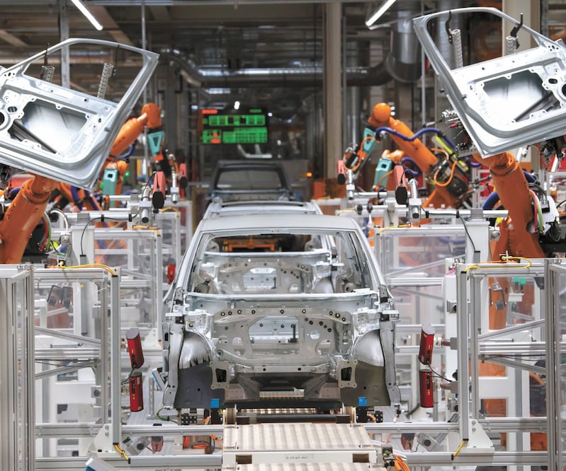 Pese a las bajas ventas de autos en China, éstas superaron las caídas en Estados Unidos y Europa. Foto: ARCHIVO EL UNIVERSAL