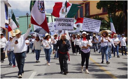 Al grito de “traidores”, trabajadores del Poder Judicial condenan a diputados de Oaxaca por aprobar Reforma