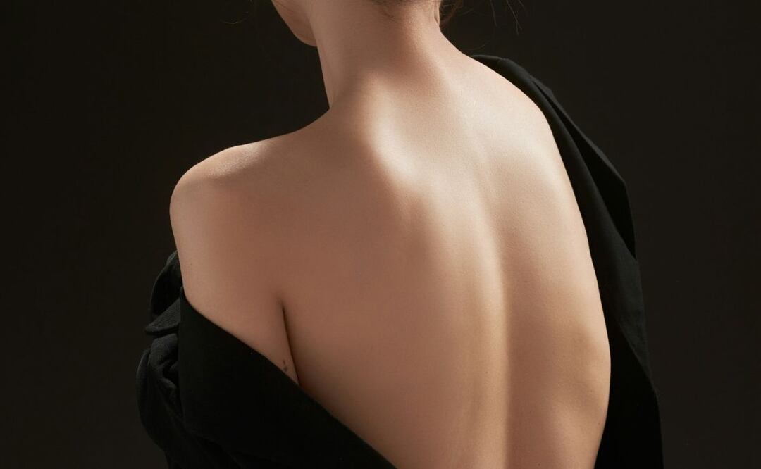 El efecto glass body: piel luminosa, uniforme y con acabado espejo. Foto: Unsplash