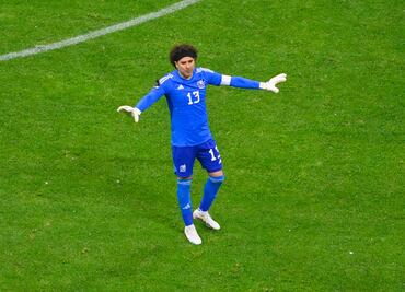 El fuerte mensaje de un periodista de Televisa a la afición: "Quien abuchea a Ochoa no merece ser mexicano"