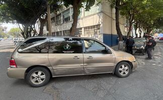 Familiares esperan entrega de cuerpos tras colapso en edificio en demolición en Cuauhtémoc; peritajes continúan