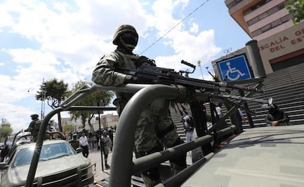 Detienen a 8 presuntos delincuentes en la Terminal de Autobuses de Toluca en operativo con drones