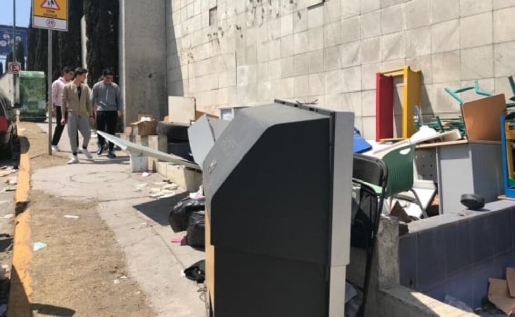 Desalojan Colegio Anglo Americano de Edoméx 