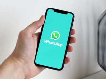 Por qué tienes un nuevo contacto de WhatsApp sin agregarlo