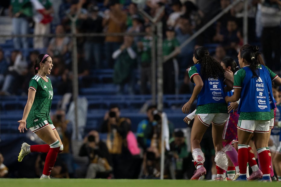 Greta Espinoza en festejo de gol, durante el partido de preparación de la Selección Mexicana Femenil contra Brasil - Foto: Imago7