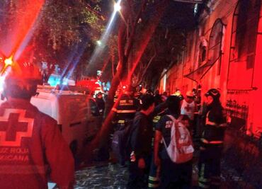 Incendio en la colonia Guerrero deja cuatro muertos; se trataba de un hotel en la calle de Camelia