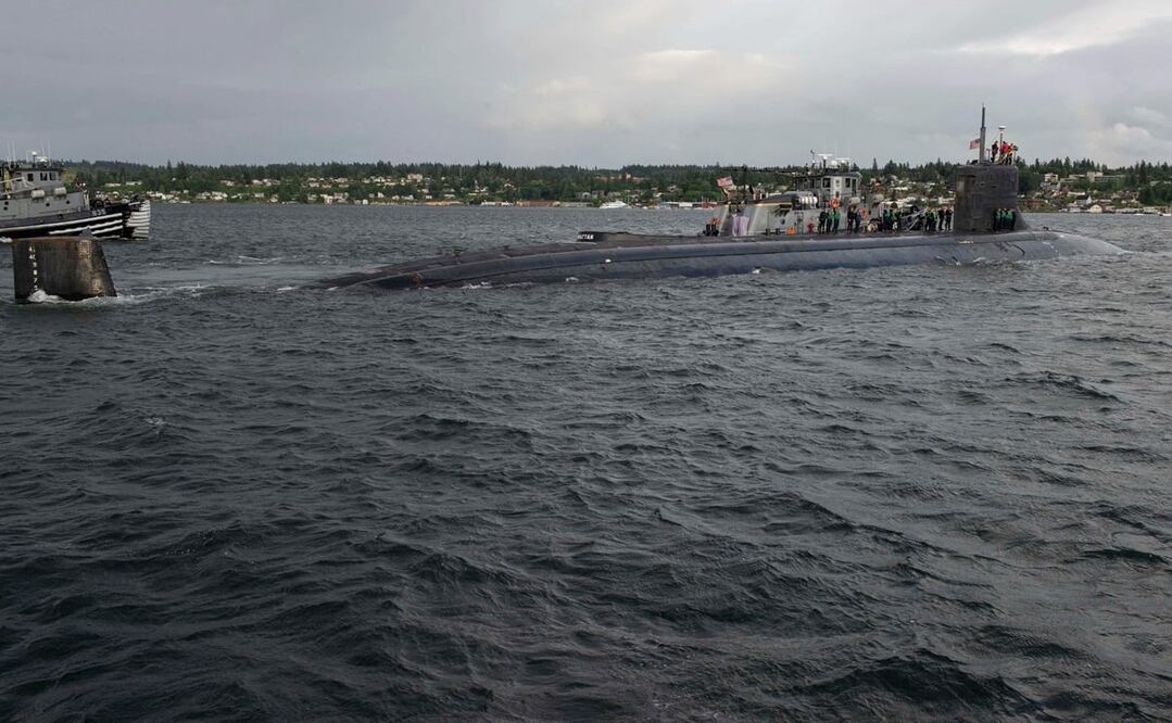 El USS Connecticut, un submarino de ataque rápido de propulsión nuclear que se averió tras golpear un objeto no identificado bajo aguas de Asia Foto: AFP 