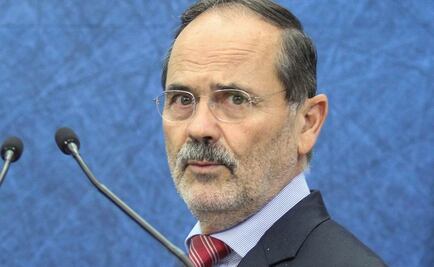 Diputados ovacionan a Madero