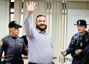 Prestanombres de Duarte, expulsado; venció su visa