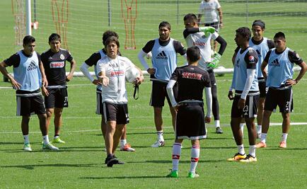 “Chivas se está partiendo la madre”: 'Aris' Hernández