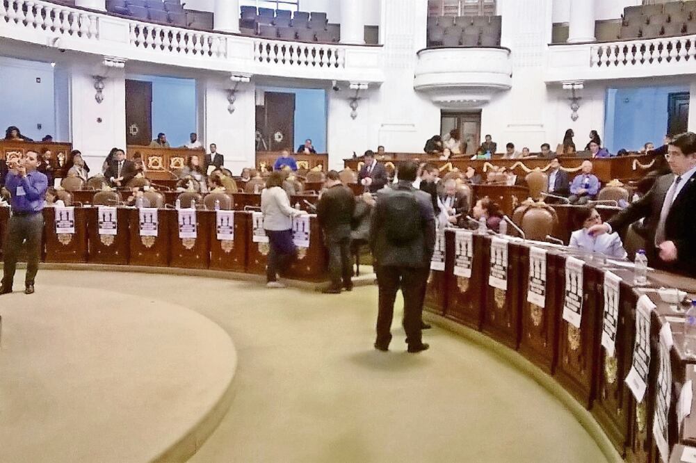 La diputada Margarita Martínez Fisher dijo que lo primordial para rehabitar colonias, es la capacidad de los servicios públicos. (FOTO: ARCHIVO EL UNIVERSAL)