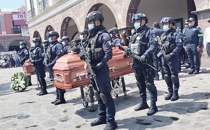 Realizan homenaje a policías asesinados durante persecución de integrantes del CJNG en Tenango del Valle