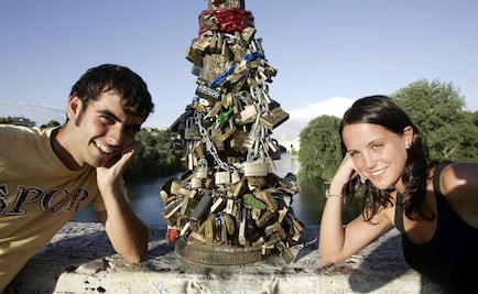 París subastará "candados del amor"