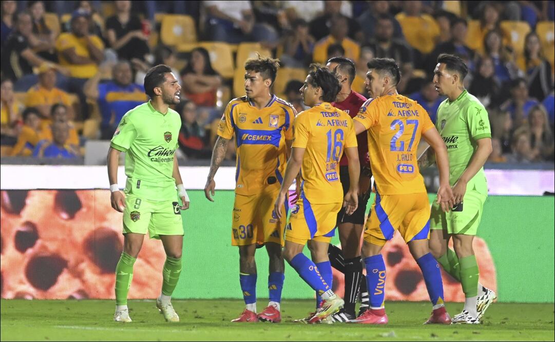Tigres protagoniza papelón y pierde ante FC Juárez; los Bravos apagan el Volcán - Foto: Imago7