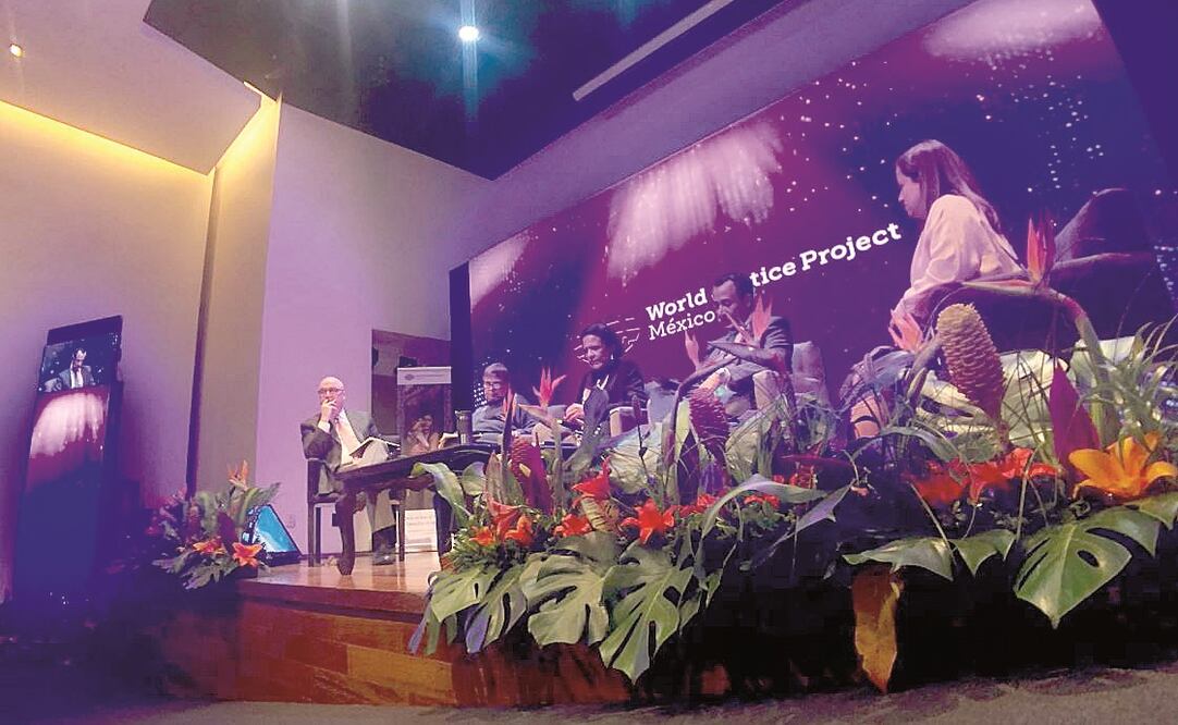 El Índice de Estado de derecho en México 2018, el primero que realizan a nivel local, se presentó ayer; el documento se creó con base en encuestas de ciudadanos y opiniones de expertos. (TOMADA DE TWITTER)