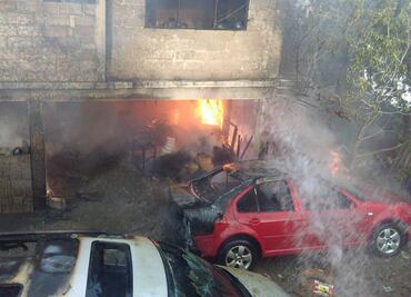 Confirman dos muertos por explosión de pirotecnia en Tultepec