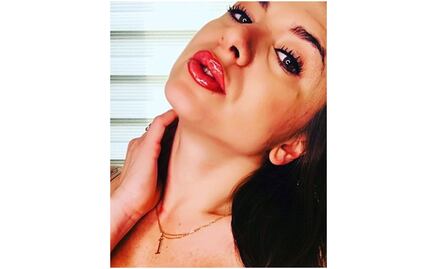 Ingrid Brans posa desnuda y le suspira a la inocencia