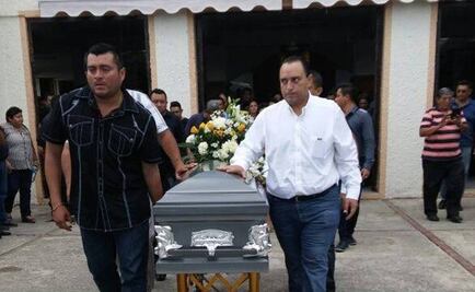 Borge acude a misa de funcionario asesinado