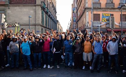 Bloqueos 27 de mayo por marcha CNTE; calles cerradas y rutas alternas
