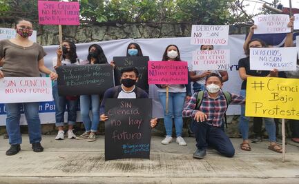 ‘Ciencia bajo protesta’, catedráticos de Oaxaca exigen al Conacyt que reconozca sus derechos laborales