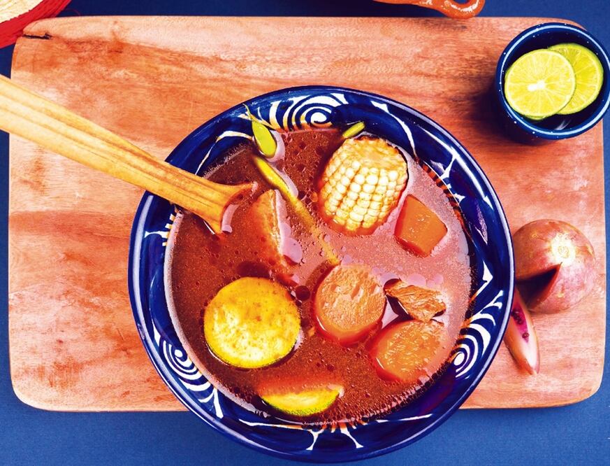 El mole de olla es uno de los platillos tradicionales más populares de México / Foto: Archivo El Universal