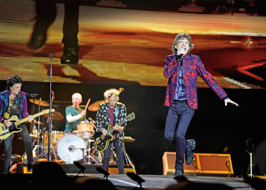 Ron Wood, Charlie Watts, Keith Richards y Mick Jagger ofrecieron dos horas de rock, tiempo en el que repasaron éxitos de 54 años de carrera (RODOLFO VALTIERRA. EL UNIVERSAL)