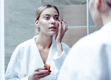 Cómo aplicar correctamente las cremas para contorno de ojos