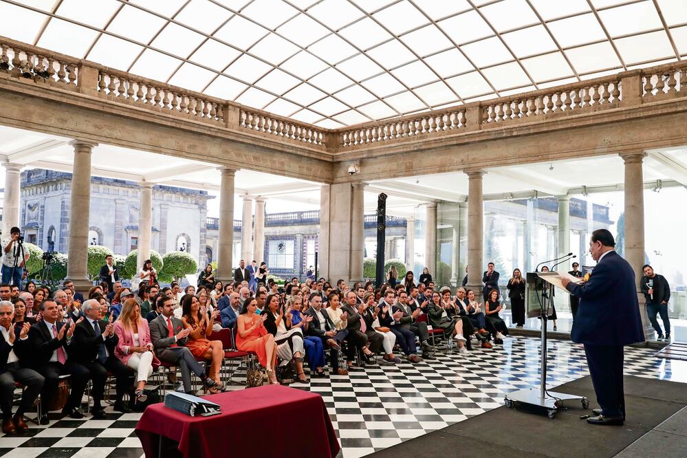 El Licenciado Juan Francisco Ealy Ortiz, Presidente Ejecutivo y del Consejo de Administración de EL UNIVERSAL, habló en la presentación del pacto como decano de los directivos de medios a nivel mundial. Foto: Diego Simón / El Universal