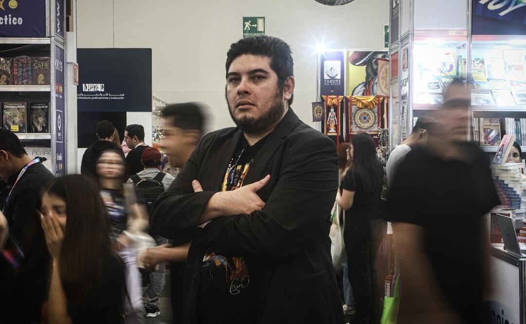 Entrevista al escritor y periodista Ricardo E. Tatto. Fotos: Gabriel Pano/ El Universal.