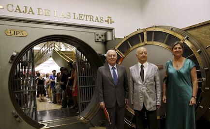 Jorge Edwards deposita legado en el Instituto Cervantes