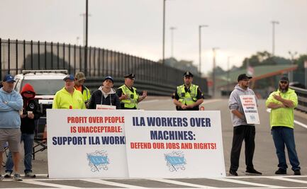 Comienza huelga en los principales puertos de Estados Unidos; Biden pide negociar de buena fe y de forma justa