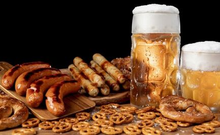 Si amas la cerveza, no cometas este error;  3 alimentos que nunca debes mezclar con alcohol si quieres mantenerte saludable