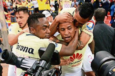 Con lo justo en el centenario