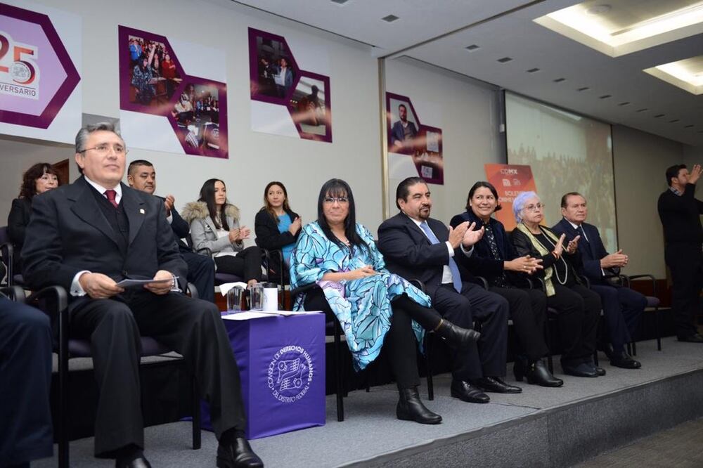 Foto tomada del Twitter @CDHDF