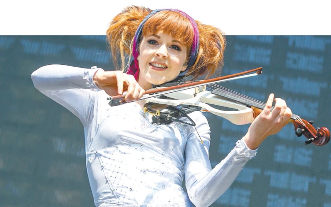 La violinista inició en un reality show, pero se hizo popular por su cuenta. Archivo El Universal